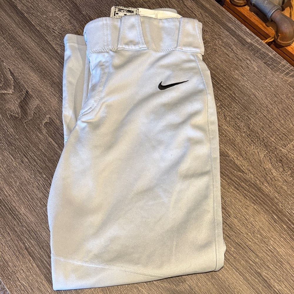 Nike Gray Sports Baseball Pants with Black Logo. Youth XL.